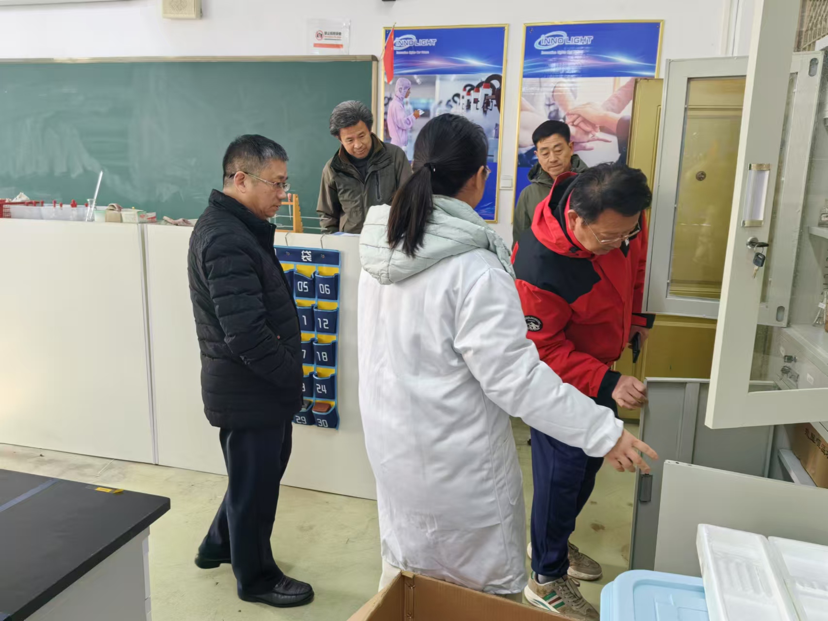 118cfa3fc23ae15ab37618833ed49a0.jpg