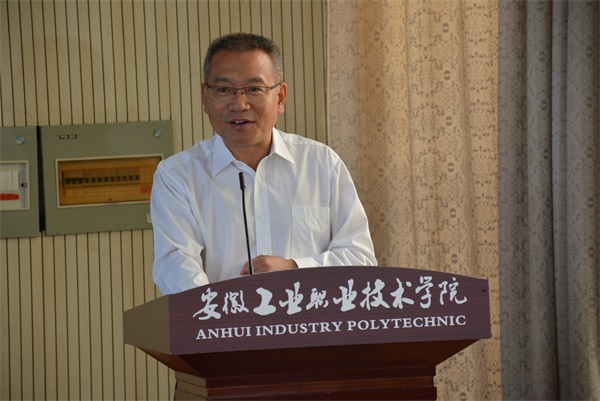 胡启生.JPG