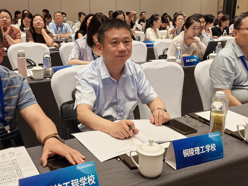 微信图片_20250607142800_副本.jpg